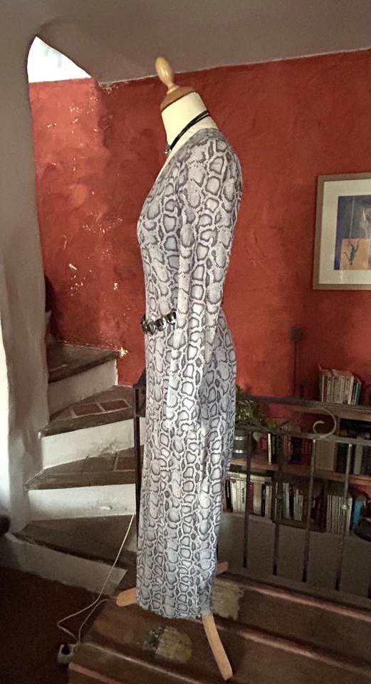 Robe Fourreau Longue Stretch motif Serpent "Jennyfer" – T 38/40* - Photo 4/4