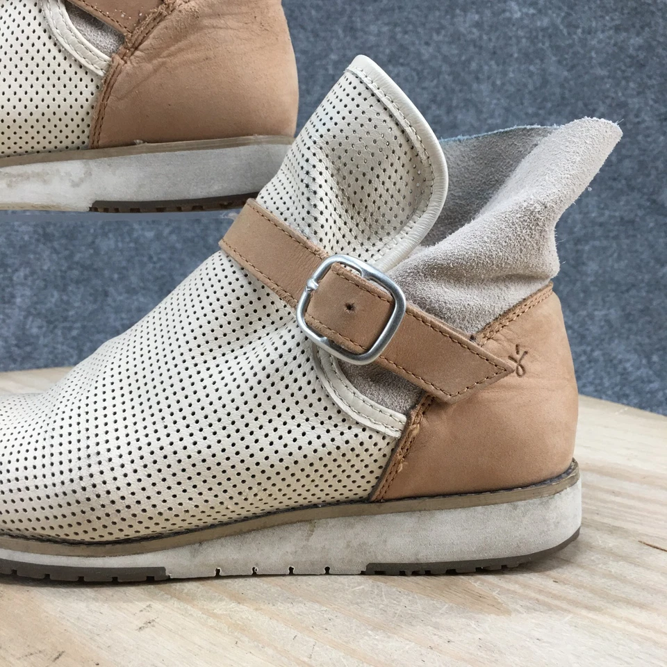 鸸鹋澳大利亚靴子女式 7.5 Lorne 踝靴米色穿孔休闲扣 — 第 3/4 张图片