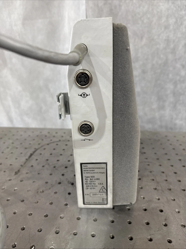 Kavo K9 EWL FOOT CONTROL Pedal Tipo 920 D7970 Laboratorio Dental Pieza de Mano Motor Foto 4 de 4