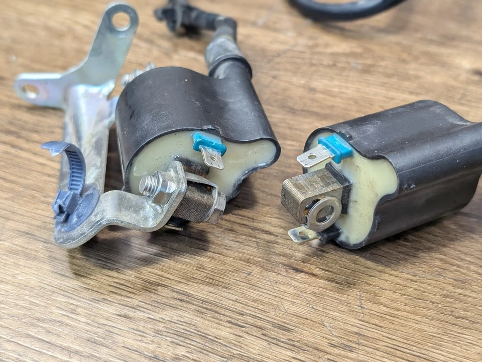 Lote de varillas de paquete de bujías de bobina de encendido OEM Honda CTX 700 CTX700N 2014-2017 Foto 3 de 4