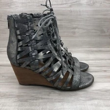 Crown Vintage Sandals Womens 6.5M Metallic Gray Crackled Zip Lace Up Gladiator