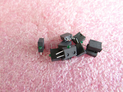 10 x Dialight 555-2301 Grün Green LED Anzeige Durchsteckmontage Rechtwinklig