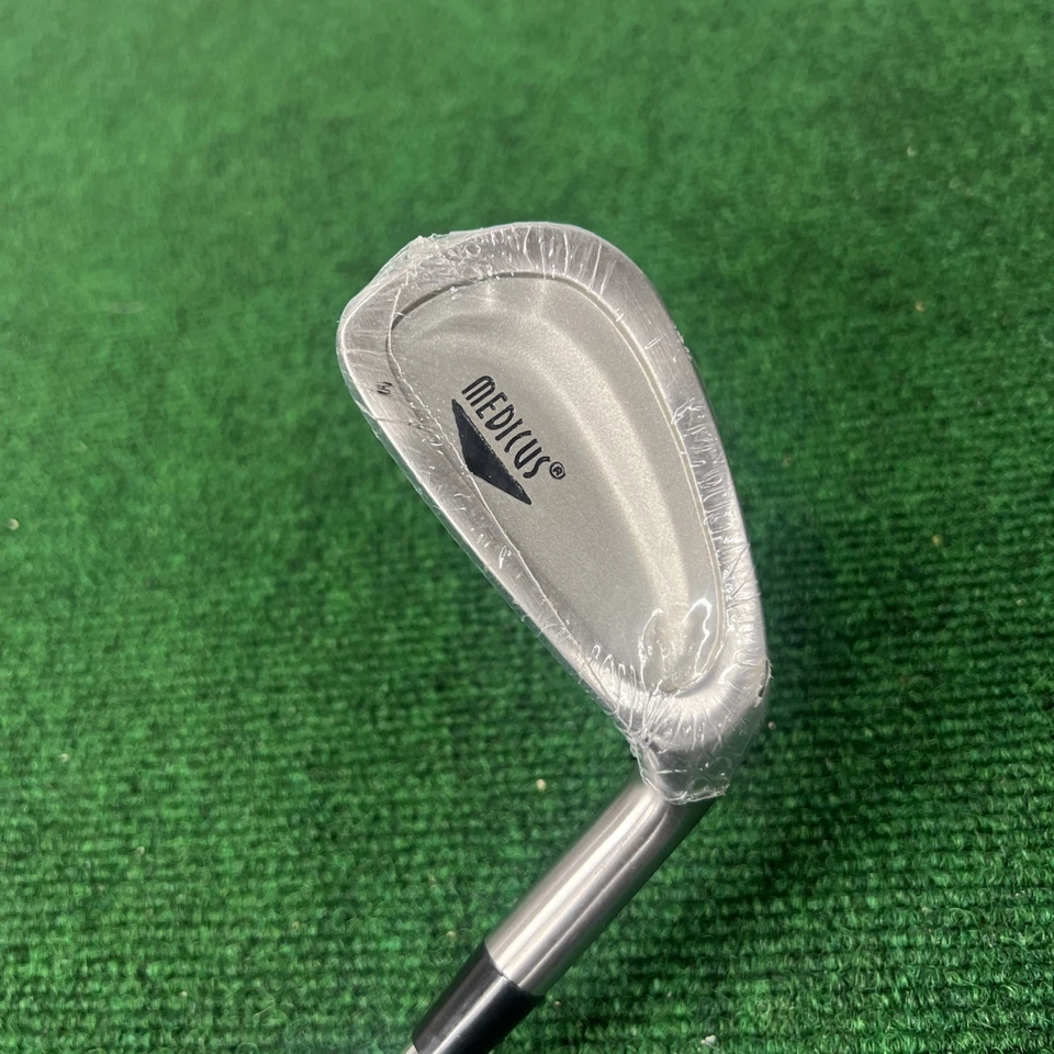 Medicus 5 Dual Hinge iron Golf Club RH Swing Trainer Right Hand *New In Wrapper* - Image 2 of 4