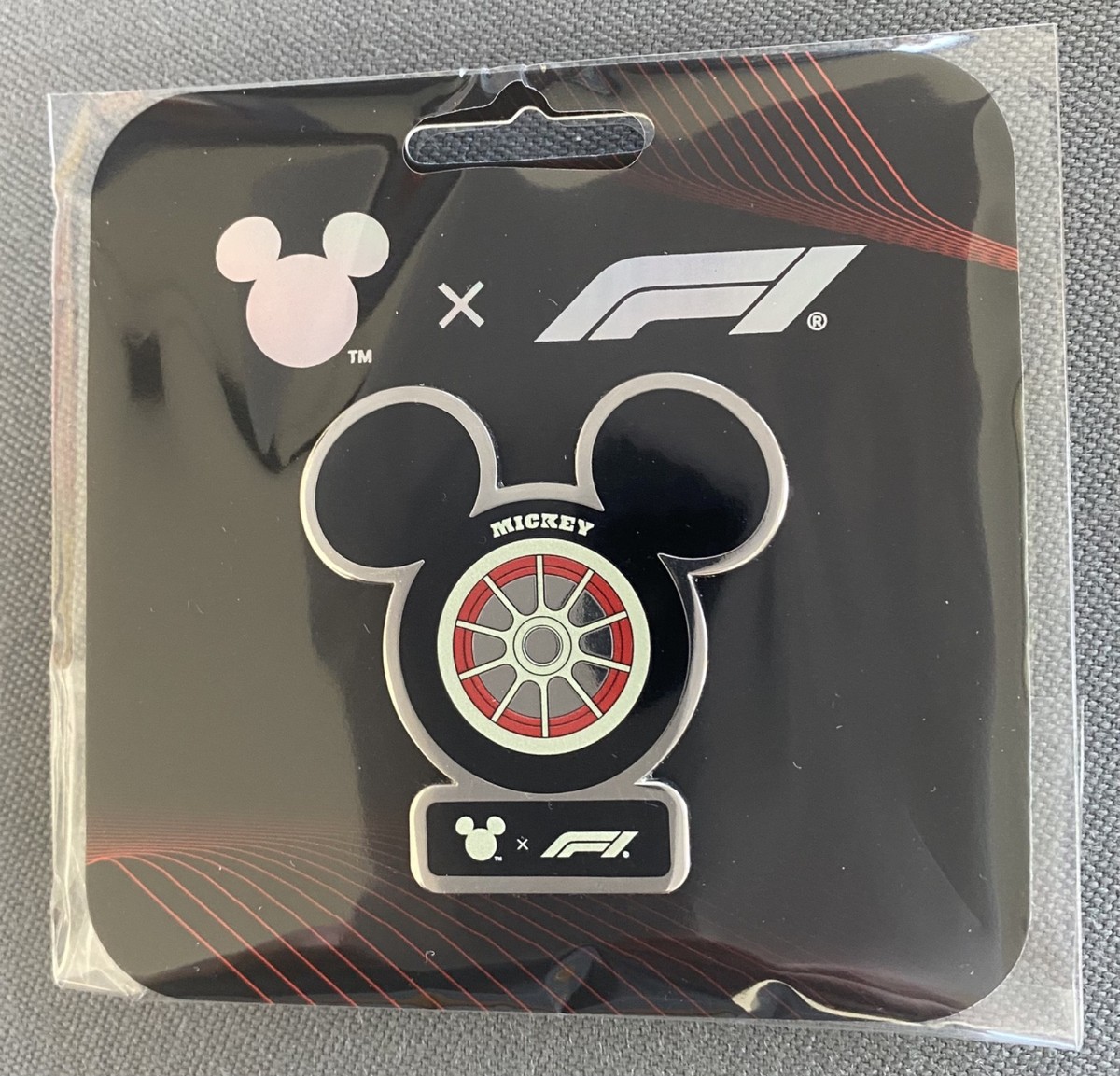 NEW 2026* Disney X F1 Formula 1 Grand Prix Exclusive Mickey Wheel