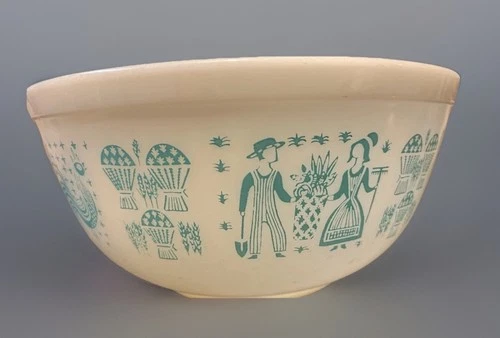 Vintage Amish Butterprint Pyrex Mixing Bowl #403 White & Turquoise 2.5 qt