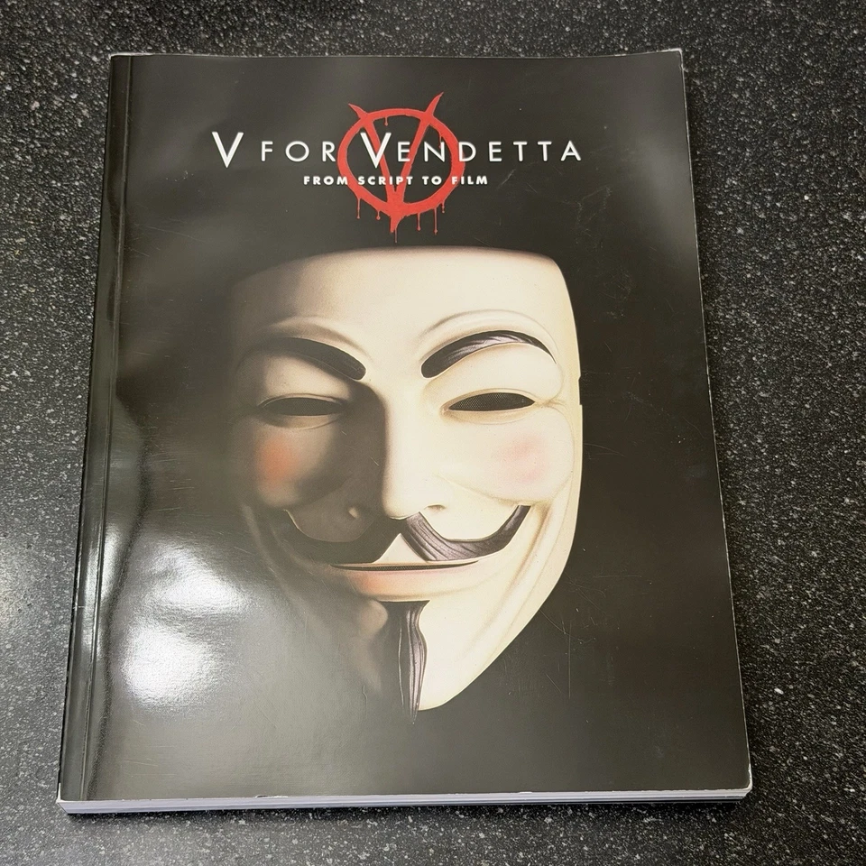 V for Vendetta Lot: Mask Giftset 2-Disc DVD + Sealed LE + Script-to-Film - Image 2 of 4