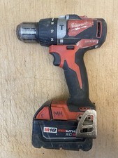 Milwaukee M18 1/2” Hammer Drill 2902-20 & XC5.0 Battery