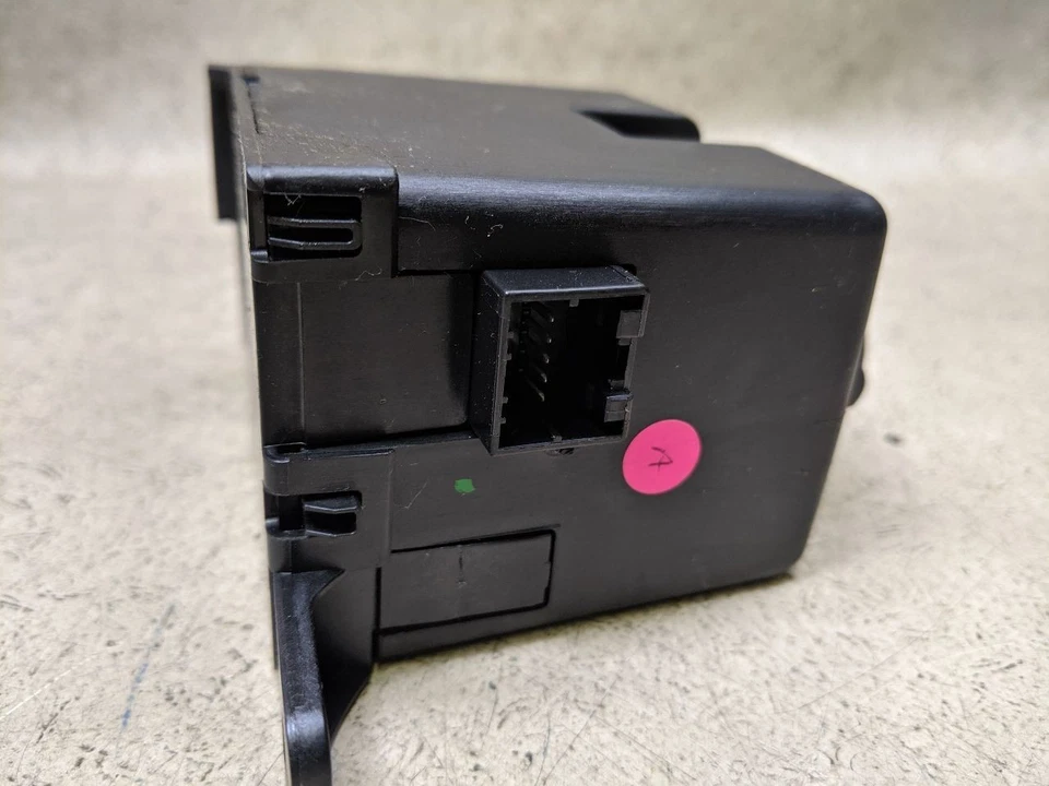 Ignition Switch w/o Remote Start w/Power Liftgate Fits 2009 DODGE CARAVAN pc9 - Image 3 of 4