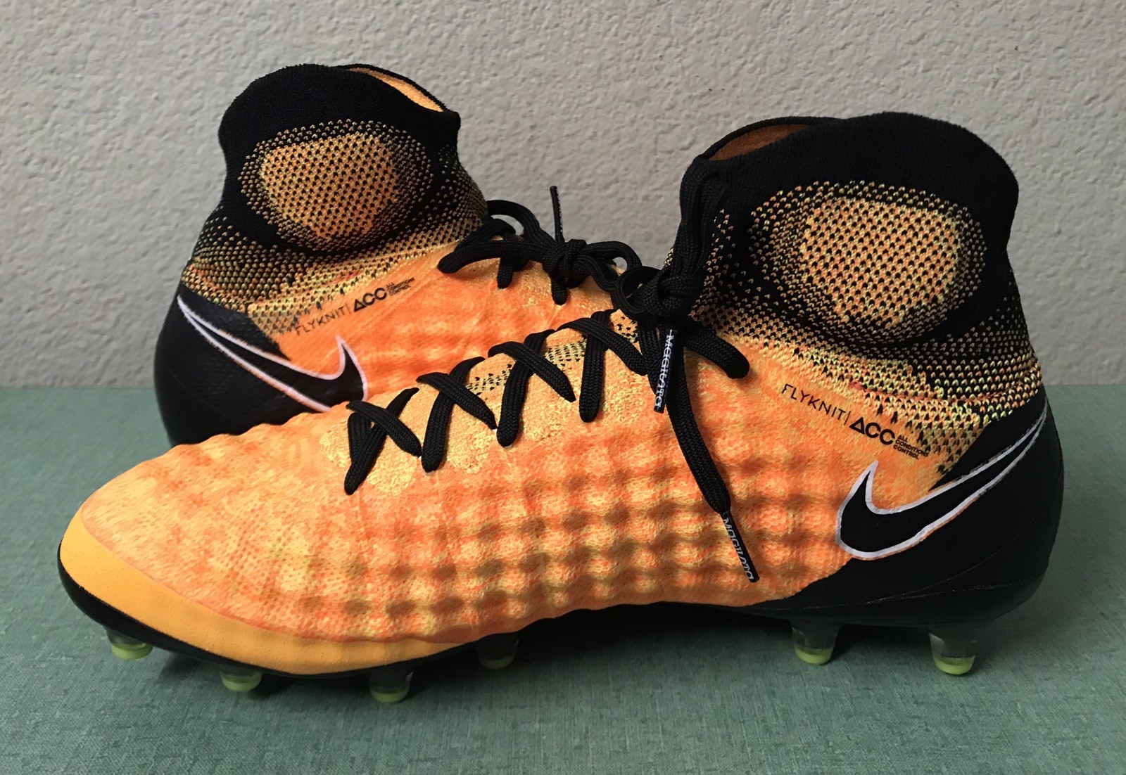 magista orange and black