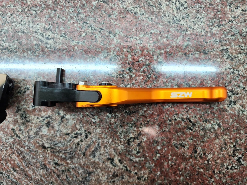 [USED] 2017-2022 Yamaha YZF-R6 MZS Adjustable Brake Clutch Levers Orange - Image 4 of 4