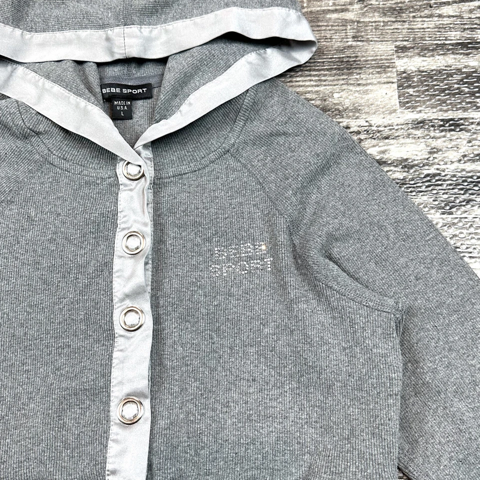 Bebe Mujer Talla L Acanalada Recortada Completa A Presión Sudadera con Capucha Top Corta Chaqueta Camisa Foto 3 de 4