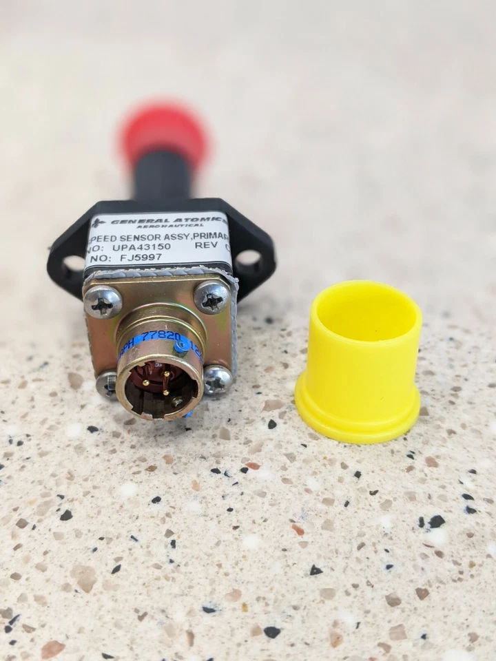 Nuevo sensor de velocidad tacómetro General Atomics UPA43150, 6680-01-518-9998 Foto 3 de 4
