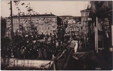 RIVER - CROATIA - NOVEMBER 17, 1918 ON THE DOCK WAITING FOR LANDING -93427-