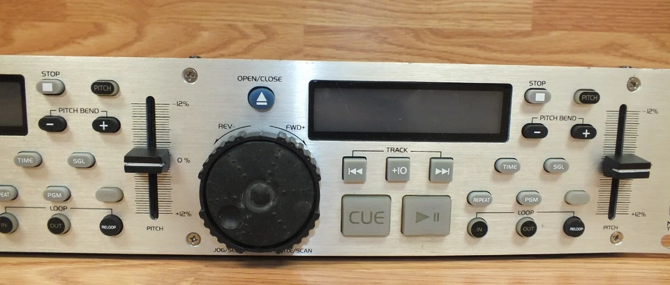 Gem Sound New York (CD60) Professional CD Compact Disc Player Mountable Rack - Image 3 of 4