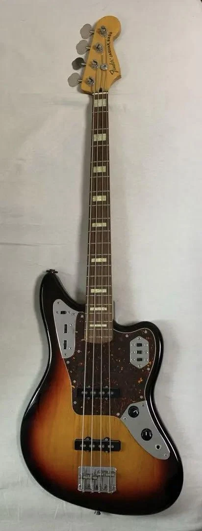 Fender Japan JAB-EQ Jaguar Bass ジャガーベース Fender Japan JAB-EQ 3TS 税込販売価格 ￥64,800- 中古品 扱い