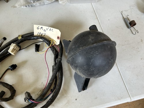 CHEVY GMC CRUISE CONTROL HARNESS PARTS 81-87 TRUCK C10 K5 K10 - Picture 6 of 6