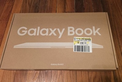 Samsung Galaxy Book3 15.6'' (512GB SSD, Intel Core i7 13th Gen., 5.00 GHz, 16GB)