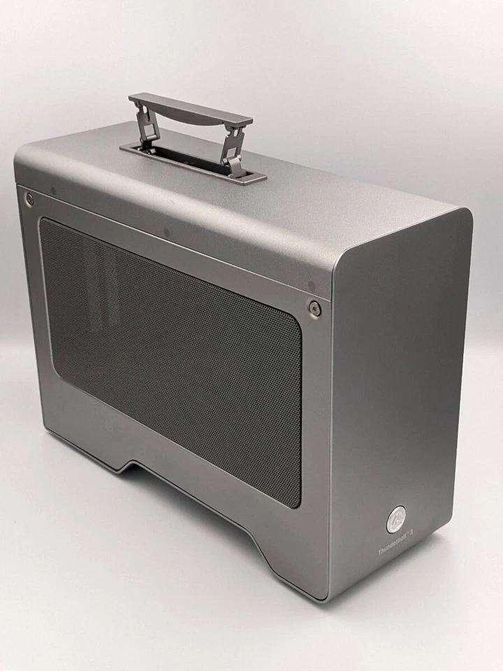 AKiTiO Node Pro eGPU BOX External GPU Enclosure w/ Cable Matters USB4 cable 2m - Image 2 of 4