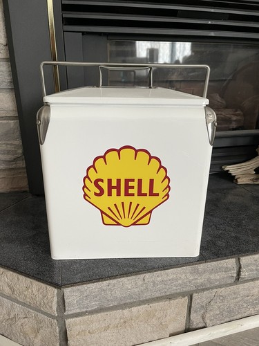 RARE Vtg 1950’s Metal SHELL Oil & Gas Cooler With Built In Bottle Opener GREAT - Picture 10 of 10
