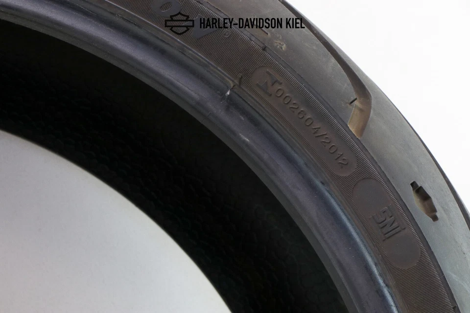 Harley-Davidson Michelin Scorcher II Rear Tire 240/40 R18 Wheel 43189-11 - Image 3 of 4