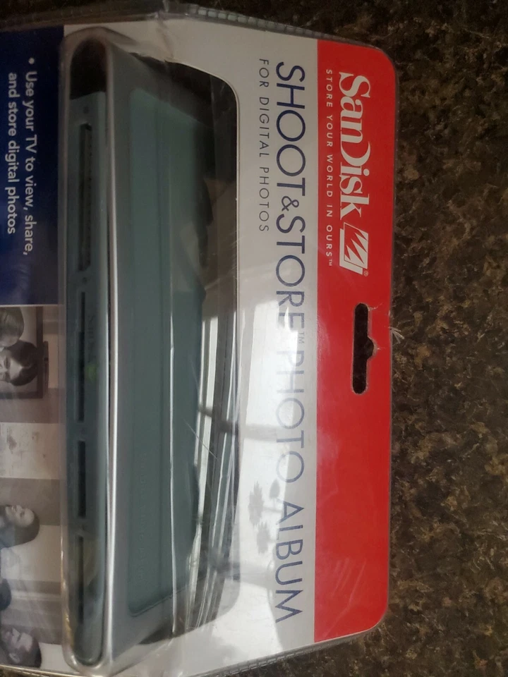 New In Box SanDisk Shoot and Store Photo Album for Digital Photos & Video Clips - Image 2 of 4