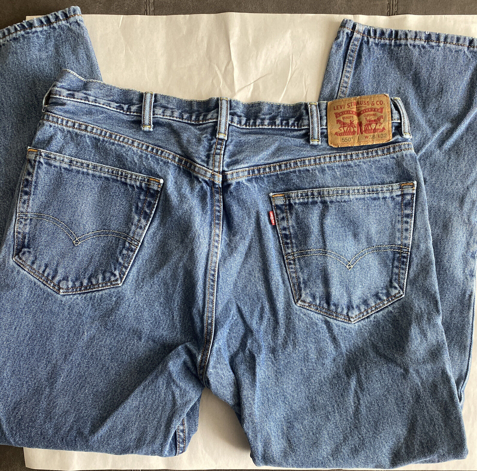 Men's Levi 550 Straight Jeans 38 x 32 - 4996 (s40196) | eBay