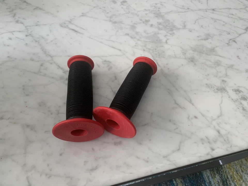 Vintage Old School, ODI Mushroom BMX Bicycle Grips, Red/ Black Oakley F1 B1 - Image 3 of 3
