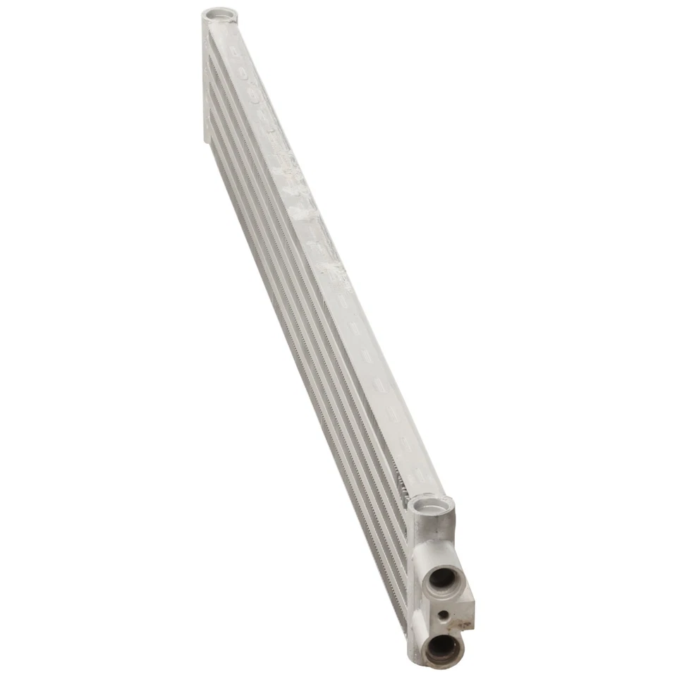 Enfriador de aceite para MB Mercedes Clase SL SLK C CLK 2045000600 Cupé Sedán AMG GT Foto 3 de 4