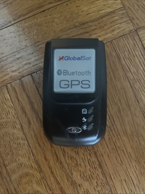 GlobalSat BT-338 Bluetooth GPS Receiver