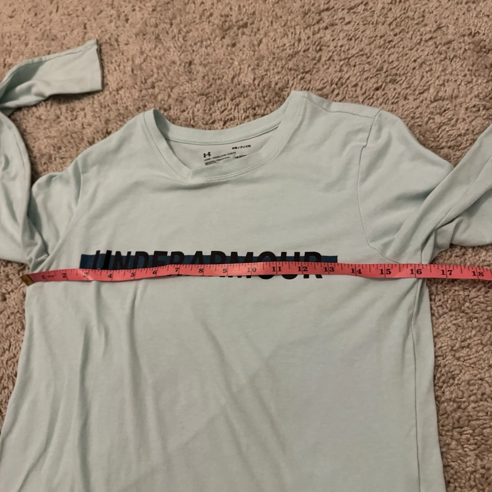 Camisa Under Armour Manga Larga Para Mujer Pequeña Cola de Camisa Logo Como Nueva Suelta Heatgear Foto 4 de 4