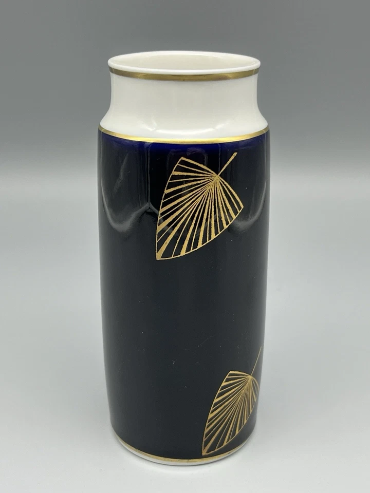 Vase "Tini" | Weimar Porzellan | Entwurf Peter Smalun | Kobalt - Bild 3 von 4