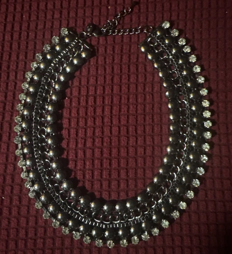 VETEMENTS Collana con strass ematite 5 file ottima fattura artigianale