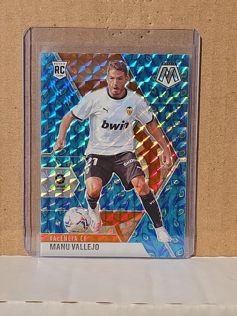 2020-21 Panini Mosaic La Liga Manu Vallejo #74 Choice Peacock Mosaic (RC) SSP