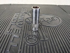 #bh110 Snap On Tools 3/8" Drive 5/8" Retention Spark Plug Socket S9706KR