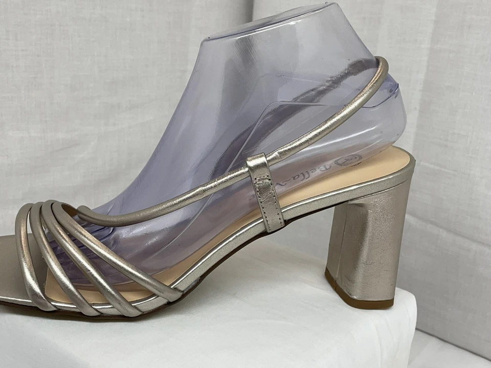 Bella Vita Women Block Heel Sandal Heeled Gold Leather 10Wide Pair of Shoes - Image 4 of 4