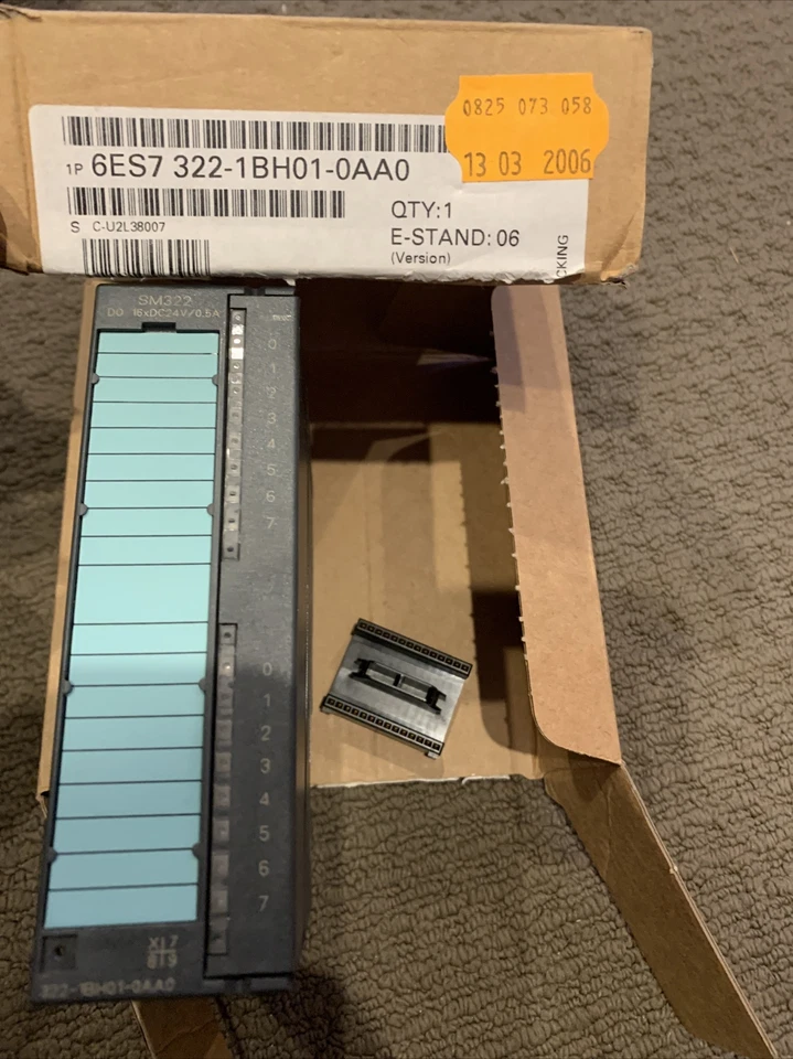 New Siemens 6es7 322-1bh01-0aa0 Simatic Digital Output Module - Image 2 of 2