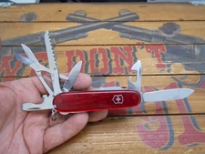 Victorinox Huntsman Lite Swiss Army Knife 91mm Ruby