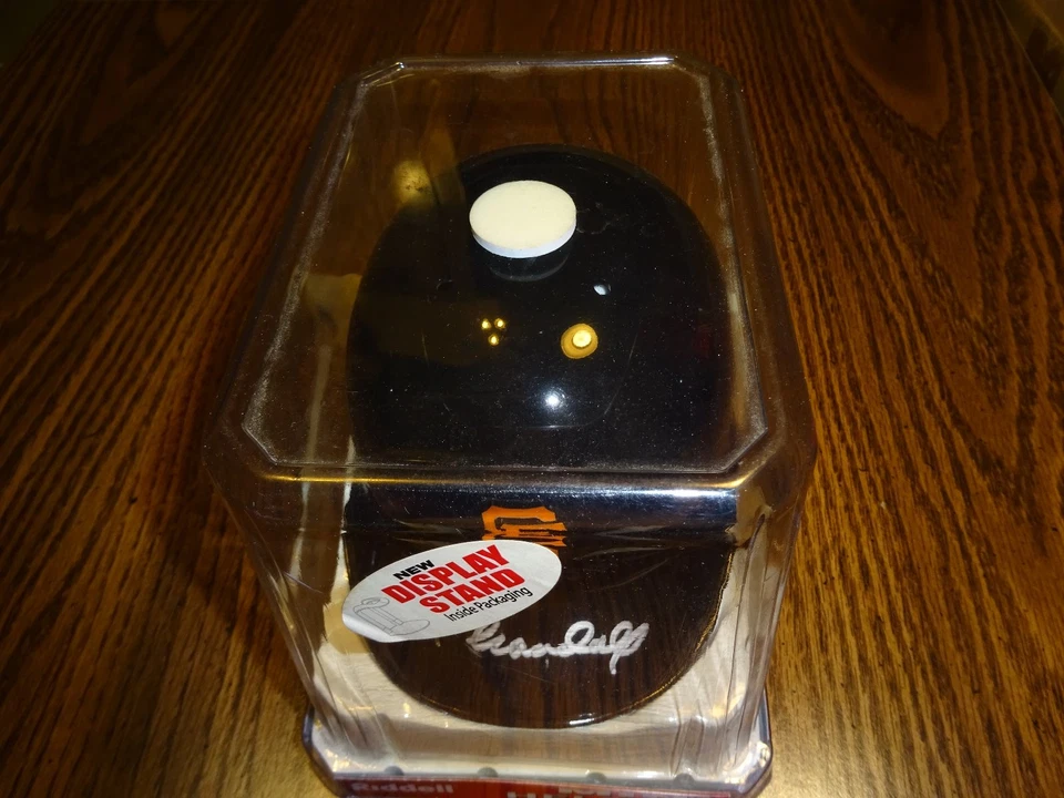 Mini casco de béisbol autografiado por Del Crandall de los Gigantes de San Francisco firmado Foto 2 de 2