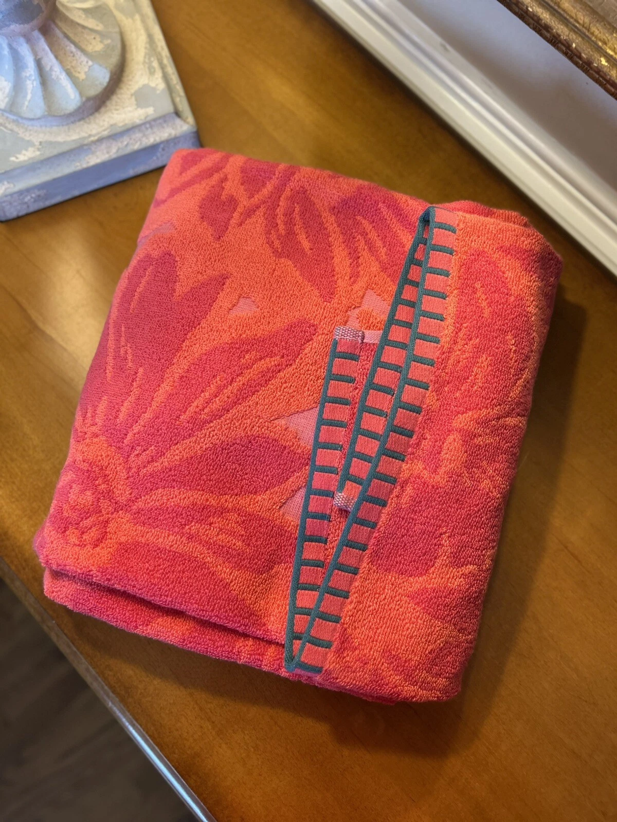 GreenRow Bath Towel - Thumbnail 2