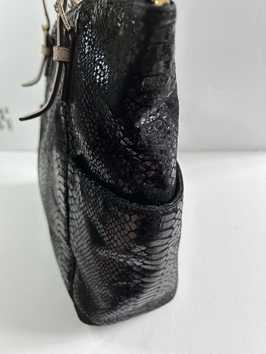 Michael Kors Shoulder Tote Bag Python Snake Embossed Zip Closure Black - 第 11/21 張圖片
