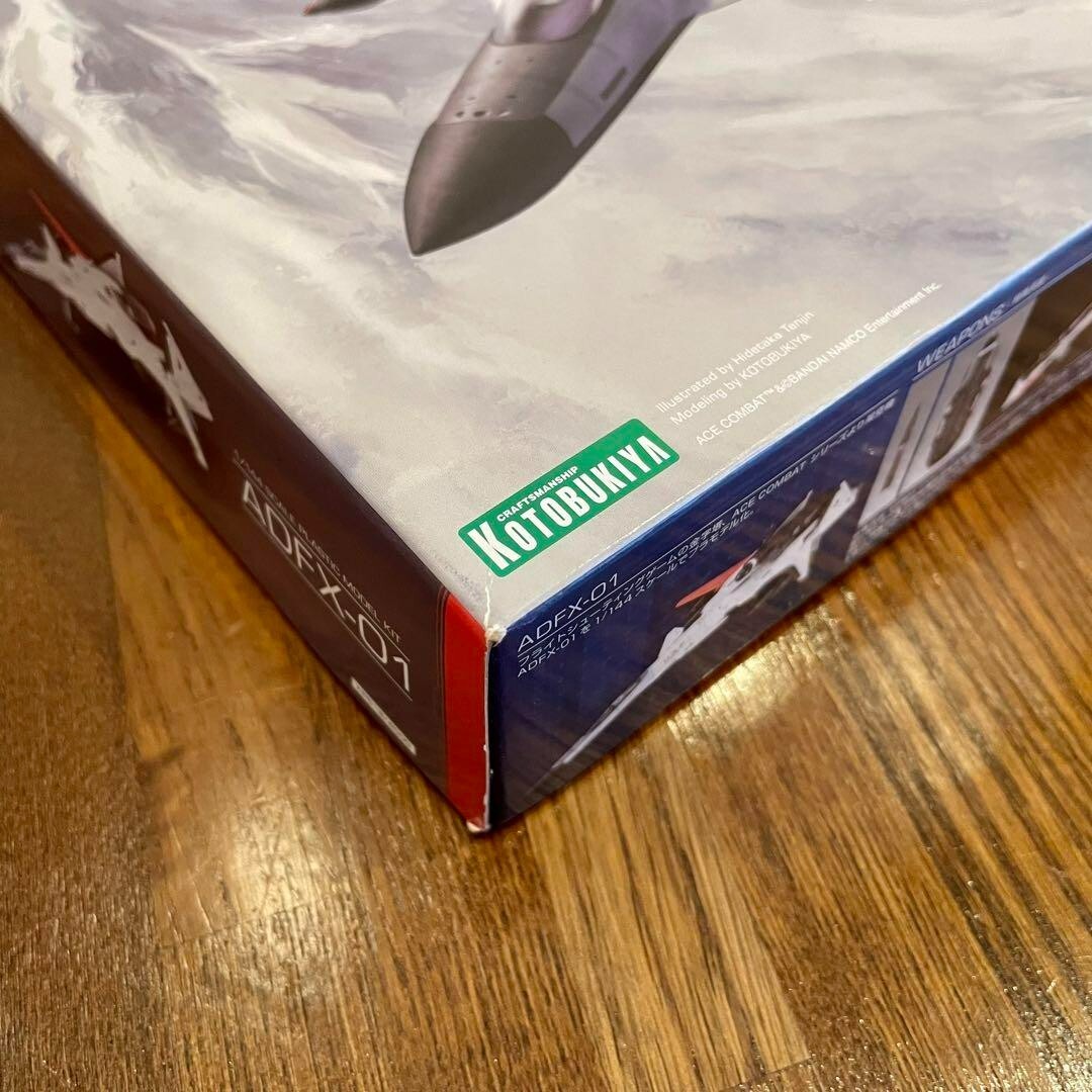KOTOBUKIYA 1/144 PLASTIC MODEL KIT ADFX-01 MORGAN ACE COMBAT ZERO