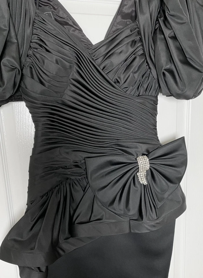 Julie DUROCHE 褶皱褶饰袖口荷叶边水钻蝴蝶结连衣裙 4 复古 80 年代 — 第 3/4 张图片