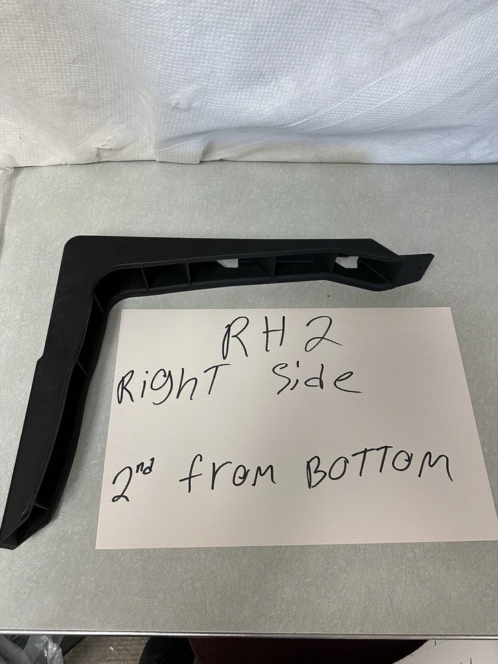 Soportes extensores de cabina de pasajeros laterales, 2018+ International Lt625 X4 piezas Foto 3 de 4