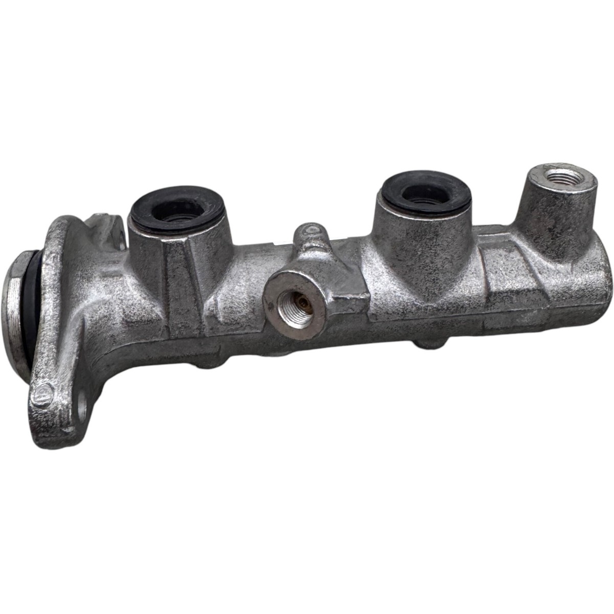OEM 11-3069 Brake Master Cylinder for 72-73 Toyota Corona 72-76