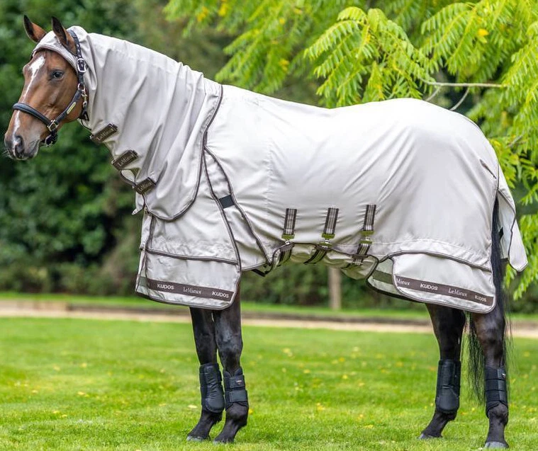 LeMieux Kudos Sweet Itch Teppich SweetItch weiches Netz UV Kombi Weide Bug Fliegendecke
