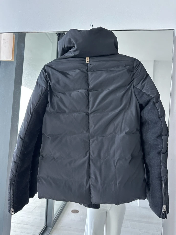 Talla XS • Relleno 70% plumón de pato, 30% pluma • adornos de lana Foto 2 de 4