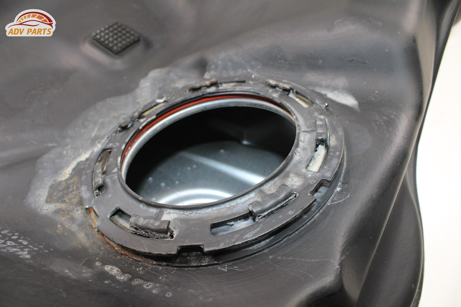 Maserati Ghibli 2014-2024 FRONT+LEFT Fuel tank