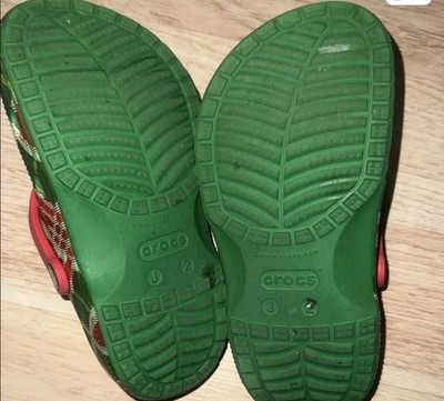 Crocs Baya Holiday Plaid Clogs Junior Size 2 Christmas Red  display picture 2