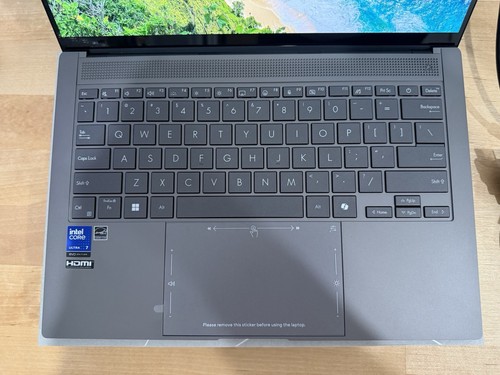 ASUS - Zenbook S 14 - 14" 3K OLED Touch Laptop Intel Core Ultra 7 256V 16GB 1TB - Picture 10 of 13