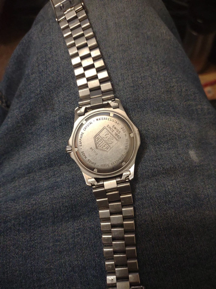 Reloj Tag Heuer Hombre Serie 2000 Negro WK1110 Profesional Plateado. Foto 2 de 3